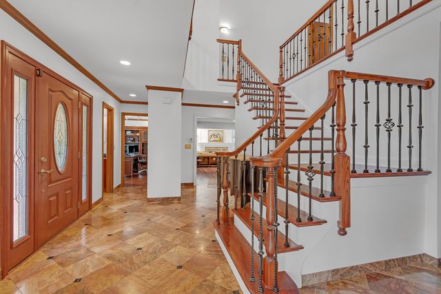 6535 Stockbridge Lane, Long Grove, IL 60047