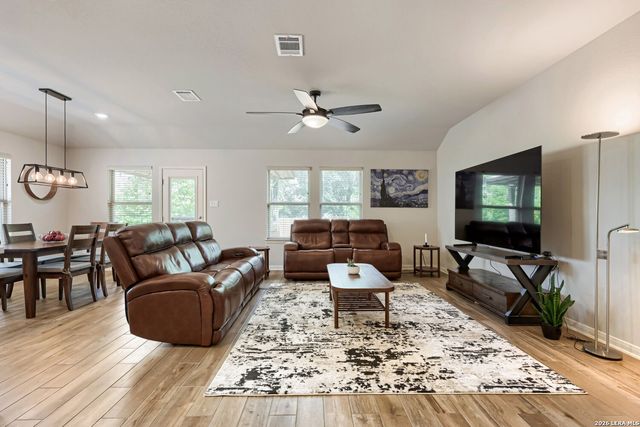 2441 Pennilynn Way, San Antonio, TX 78253