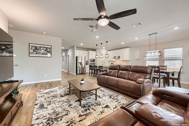 2441 Pennilynn Way, San Antonio, TX 78253