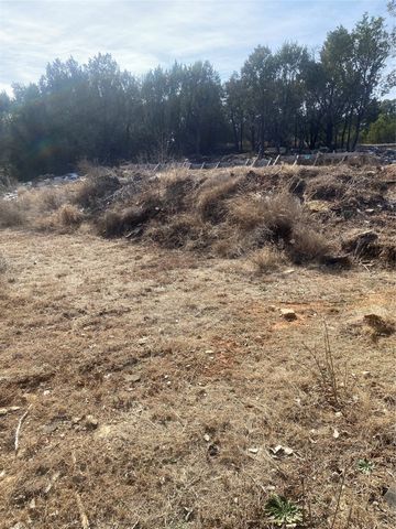 3217 Lakeside Drive, Granbury, TX 76048