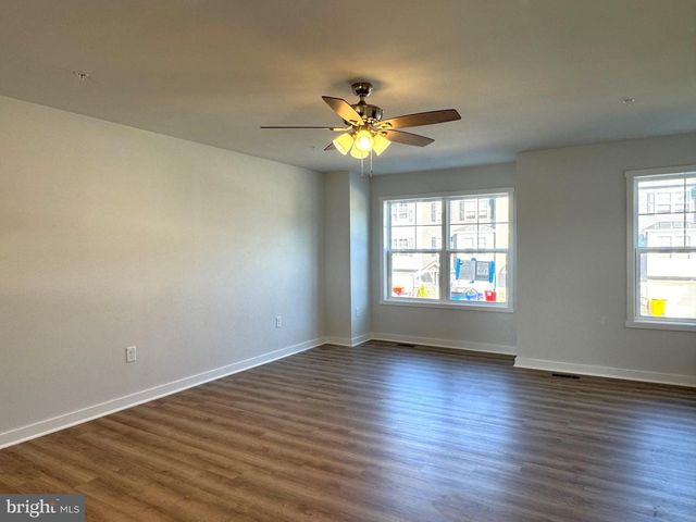 102 MOSES DRIVE, Martinsburg, WV 25405