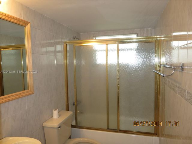 1750 NE 191st St 627-4, Miami, FL 33179