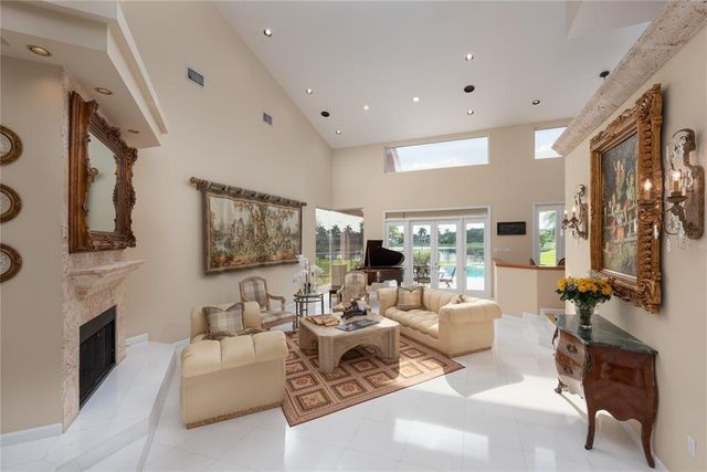 3190 Willow Lane, Weston, FL 33331