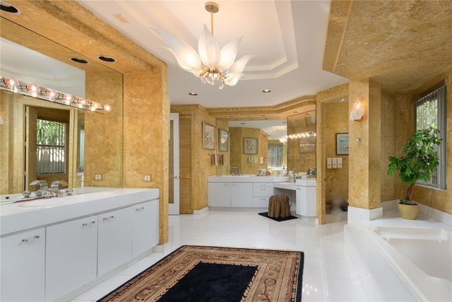 3190 Willow Lane, Weston, FL 33331