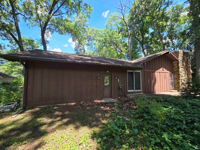 18304 Cypress Circle, South Bend, IN 46637