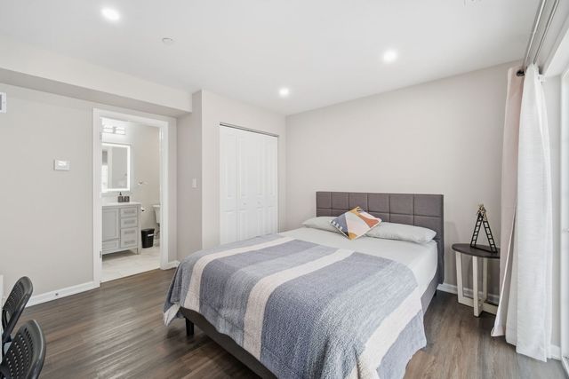 7214 Farmstead Lane, Hanover Park, IL 60133