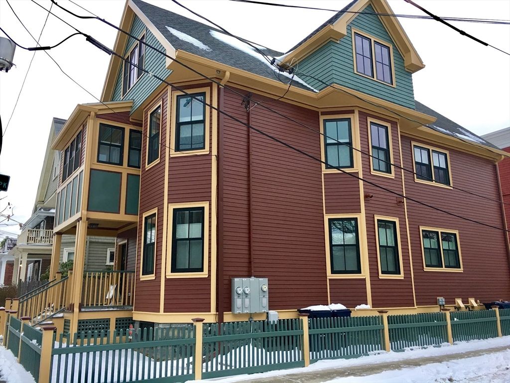 17 Pemberton 2, Cambridge, MA 02140