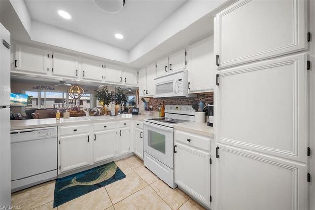 4622 12th PL 124, Cape Coral, FL 33914