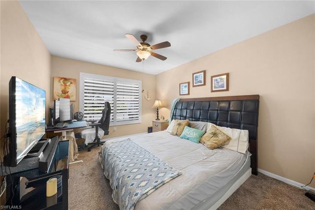 4622 12th PL 124, Cape Coral, FL 33914