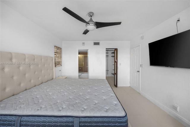 16570 NE 26th Ave 5J, North Miami Beach, FL 33160