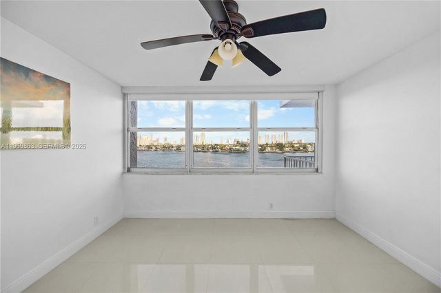 16570 NE 26th Ave 5J, North Miami Beach, FL 33160