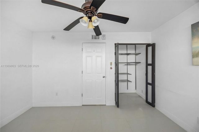 16570 NE 26th Ave 5J, North Miami Beach, FL 33160