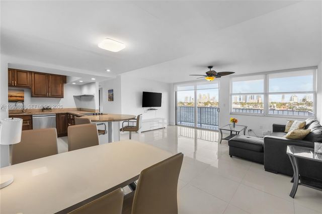 16570 NE 26th Ave 5J, North Miami Beach, FL 33160