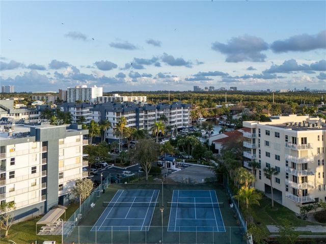 16570 NE 26th Ave 5J, North Miami Beach, FL 33160