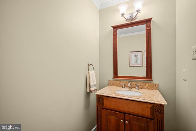 4949 SABRA LN, Annandale, VA 22003