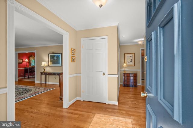 4949 SABRA LN, Annandale, VA 22003