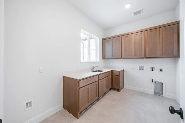 213 Nighthorse, Liberty Hill, TX 78642