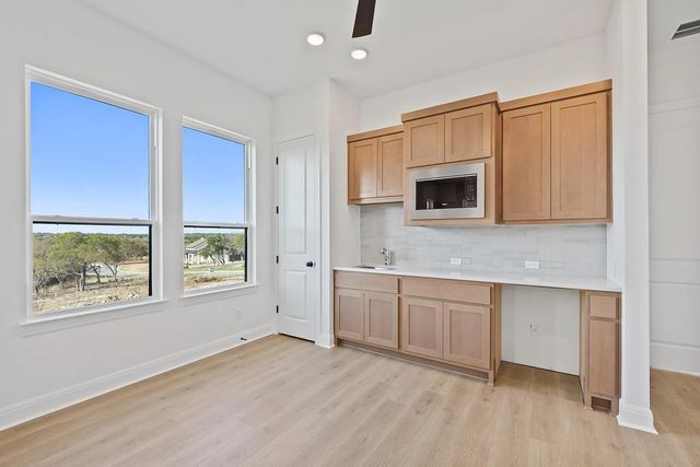 213 Nighthorse, Liberty Hill, TX 78642