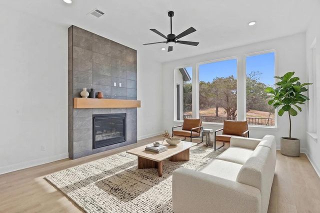 213 Nighthorse, Liberty Hill, TX 78642