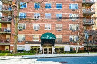 16 Lake Street 6A, White Plains, NY 10603