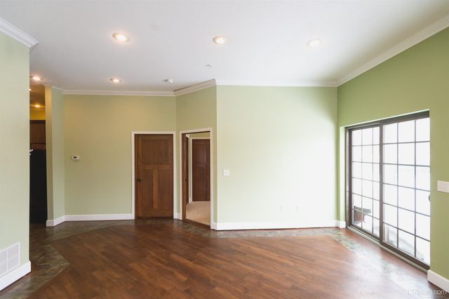 208 E Montezuma Avenue, Houghton, MI 49931