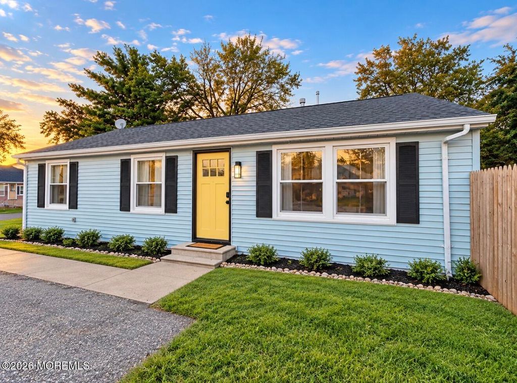 1005 Buena Vista Road, Forked River, NJ 08731