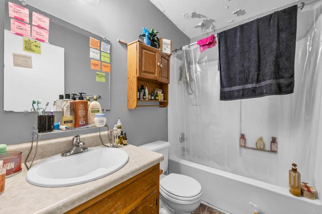 348 Dupuis Dr, Clarksville, TN 37042