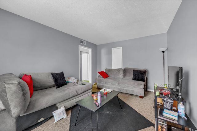 348 Dupuis Dr, Clarksville, TN 37042