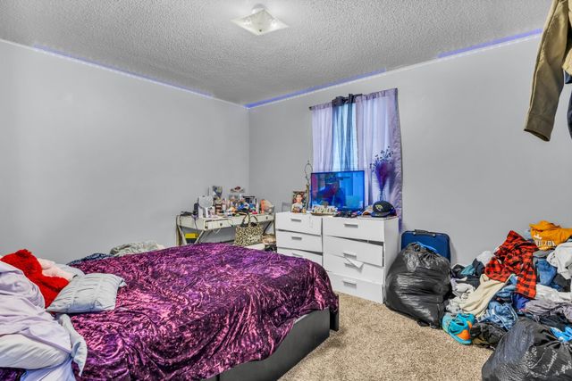 348 Dupuis Dr, Clarksville, TN 37042