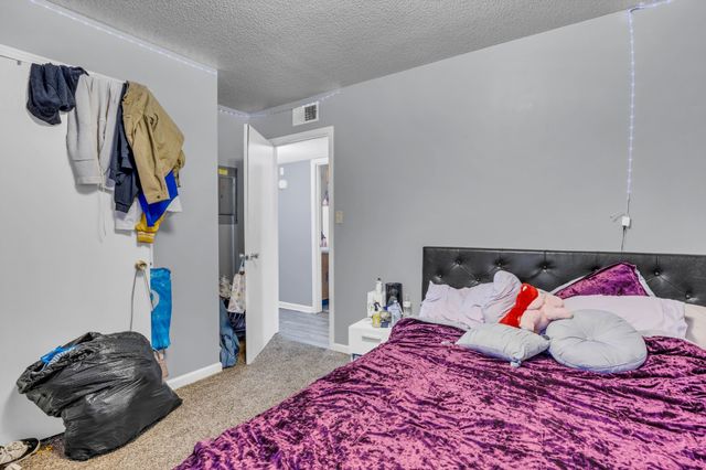 348 Dupuis Dr, Clarksville, TN 37042