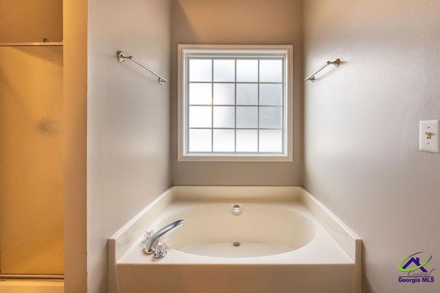 116 Brookefield Drive, Macon, GA 31210