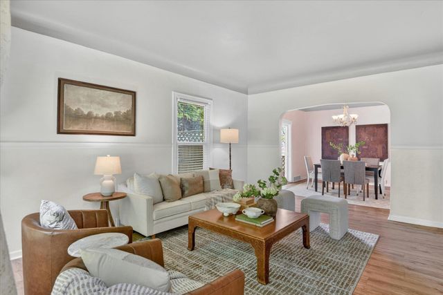 1218 E Augusta Ave, Spokane, WA 99207