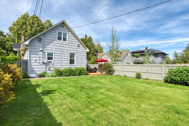 1218 E Augusta Ave, Spokane, WA 99207