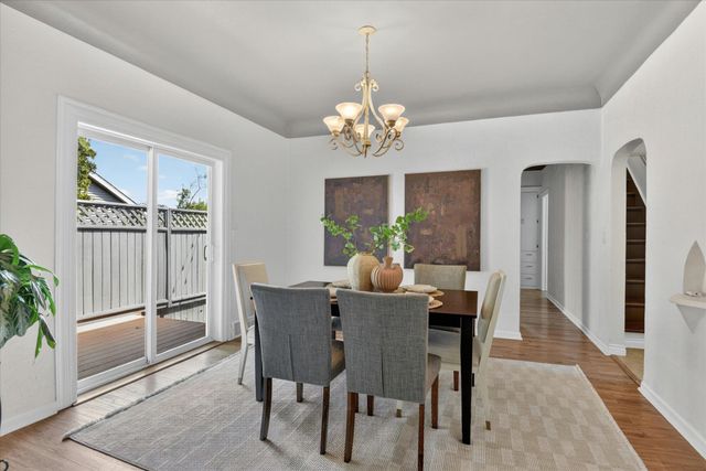 1218 E Augusta Ave, Spokane, WA 99207