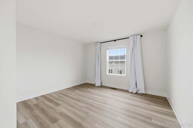 12513 S Willowgate Lane, Plainfield, IL 60585