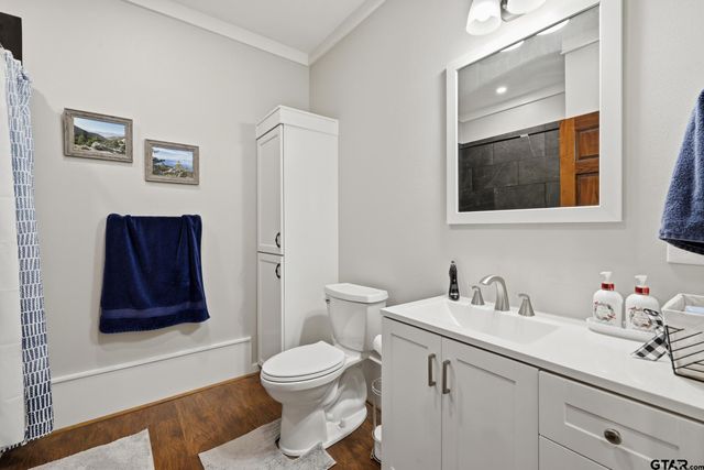 405 W Camp St, Jefferson, TX 75657