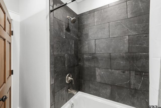 405 W Camp St, Jefferson, TX 75657