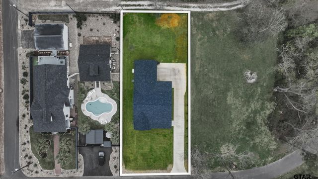 405 W Camp St, Jefferson, TX 75657