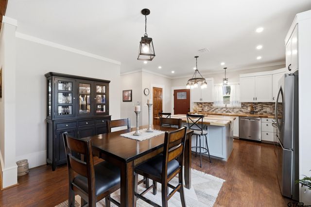 405 W Camp St, Jefferson, TX 75657