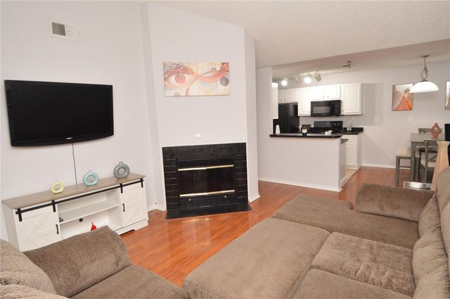 10263 GANDY BOULEVARD N 108, St Petersburg, FL 33702