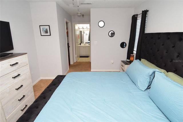 10263 GANDY BOULEVARD N 108, St Petersburg, FL 33702