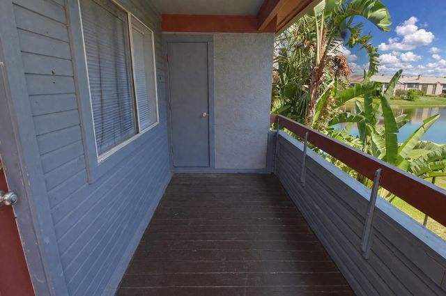 10263 GANDY BOULEVARD N 108, St Petersburg, FL 33702