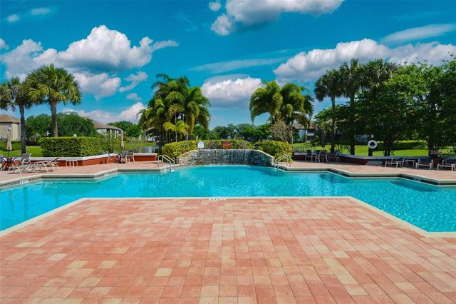 10263 GANDY BOULEVARD N 108, St Petersburg, FL 33702