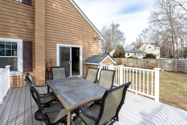 14 Briarwood Drive, Wareham, MA 02751