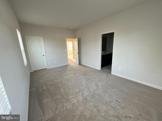 127 LINDY WAY, Stephenson, VA 22656