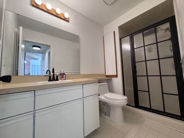 46839 Scotch Pine Lane, Macomb, MI 48042