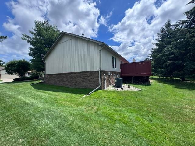 46839 Scotch Pine Lane, Macomb, MI 48042