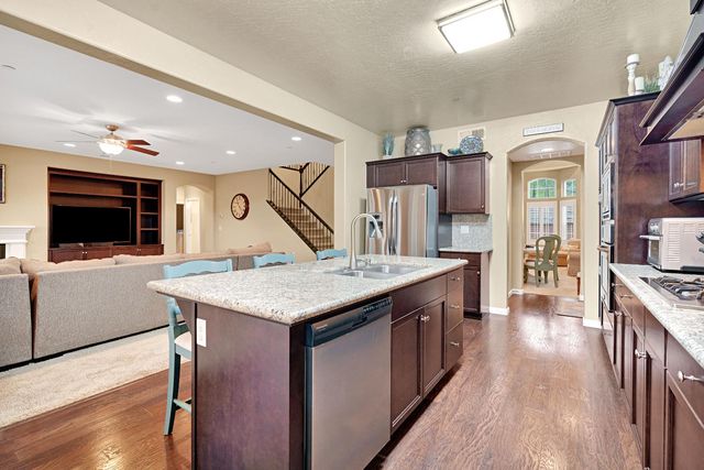 21321 Tramonto Lane, Friant, CA 93626