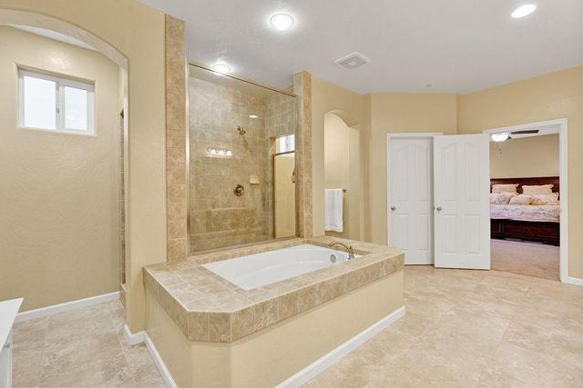 21321 Tramonto Lane, Friant, CA 93626