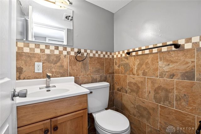 6308 Hemingway Road, Dayton, OH 45424